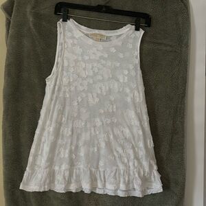 White floral lace sleeveless top